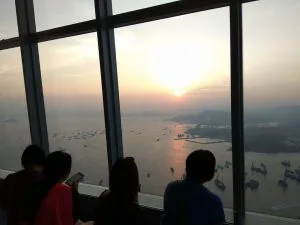 Morgan香港生活記事20 - 九龍天際100 (香港環球貿易廣場,490米)