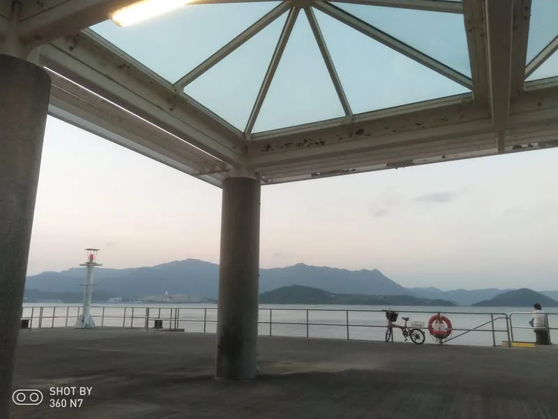 香港 白石角 海濱長廊