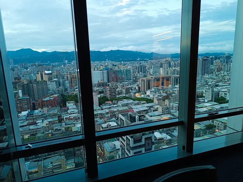 忠孝錢櫃