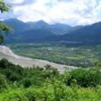 高雄 于南橫 不老溫泉 - 美崙山上 俯瞰荖濃溪