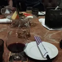 台中 西屯路 鈕吧 餐酒館
