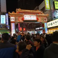 台北 饒河街夜市 悟明老師 鳥卦